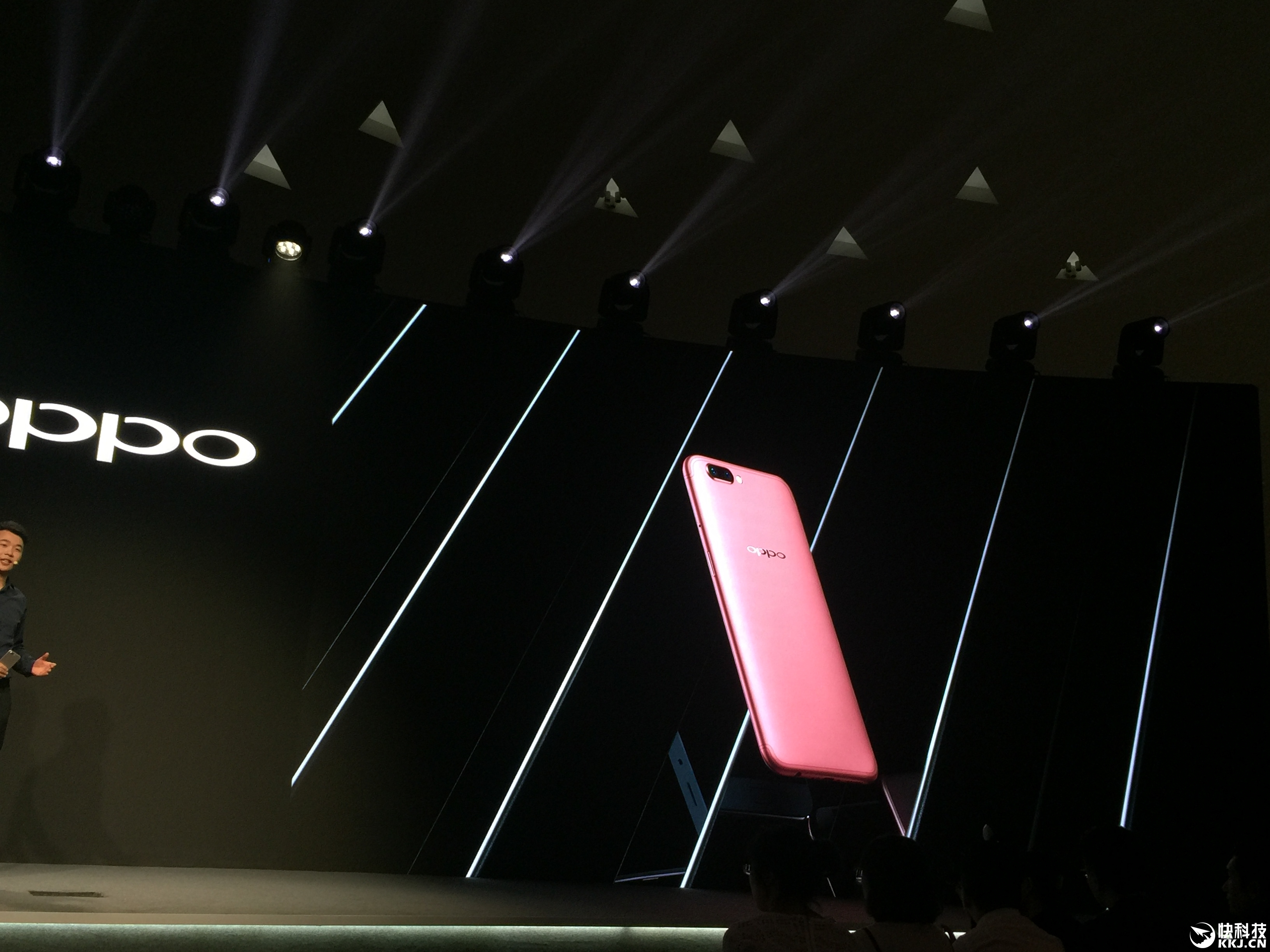 OPPO R11 Plus最新资讯速递